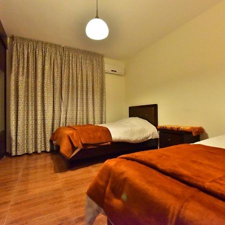 Al Farooq Hotel Apartments Amman Ngoại thất bức ảnh