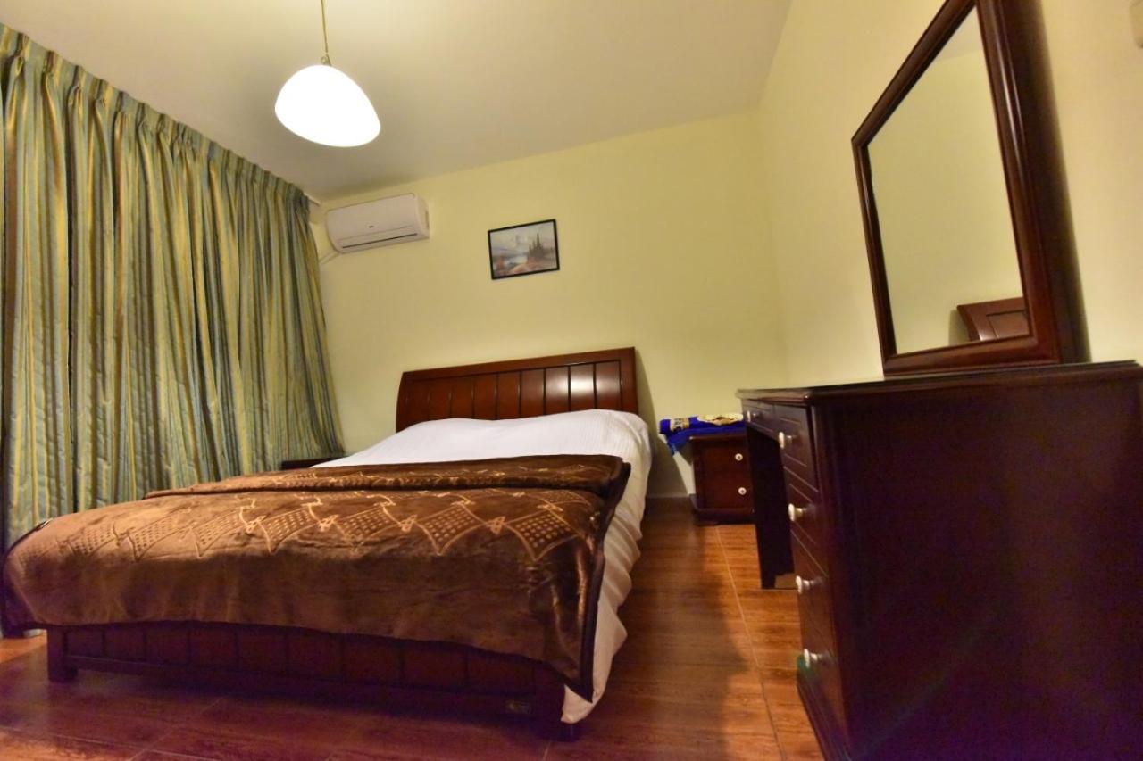 Al Farooq Hotel Apartments Amman Ngoại thất bức ảnh