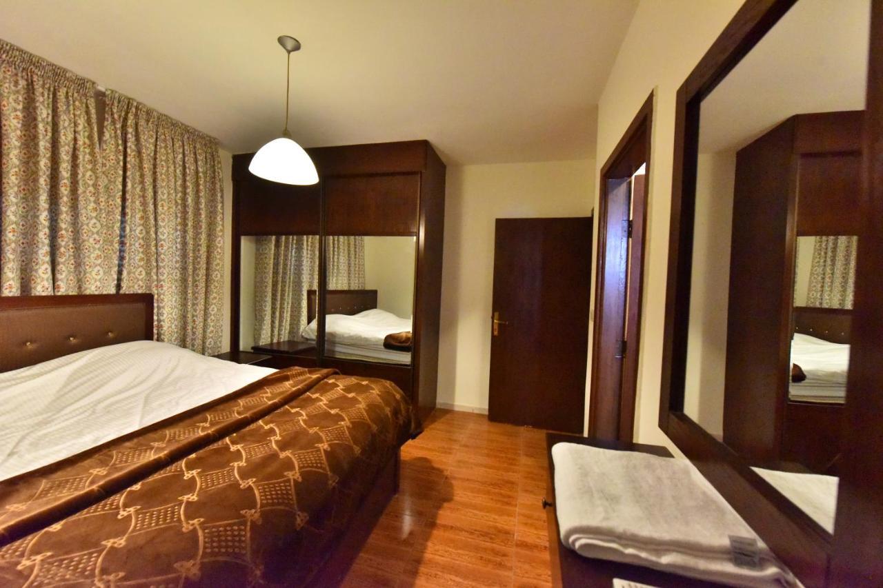 Al Farooq Hotel Apartments Amman Ngoại thất bức ảnh
