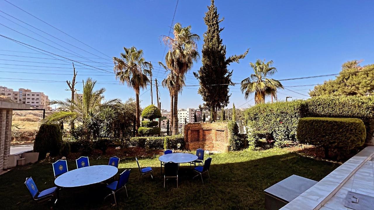 Al Farooq Hotel Apartments Amman Ngoại thất bức ảnh